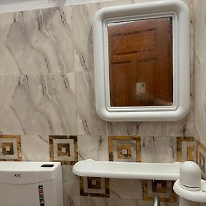 Single Room Private Bathroom